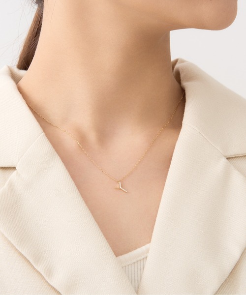 【ほぼ新品】K18YG2.4g ダイヤモンド0.6ct イニシャルトップE♡ ほぼ新品】K18YG2.4g ダイヤモンド0.6ct イニシャルトップE♡