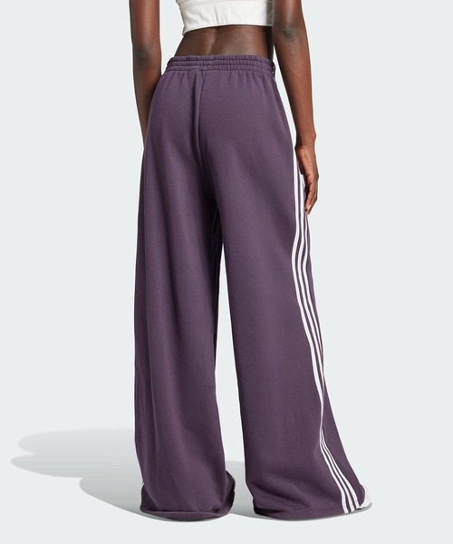 adidas アディカラー ルーズフレンチテリー ワイドパンツ 送関込 adidas（アディダス）の「スリーストライプス ルーズ フレンチ