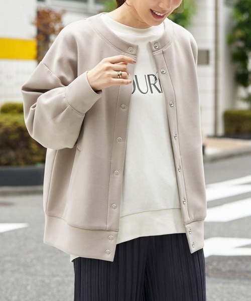 未使用タグ付き　DAMA collection　カーディガン　洗濯可　Mサイズ index（インデックス） カーディガン ロゴ刺繍クルーカーディガン