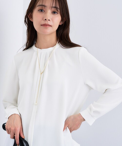 INDIVI（インディヴィ） ブラウス シャツ 「通勤／オフィス」タック 