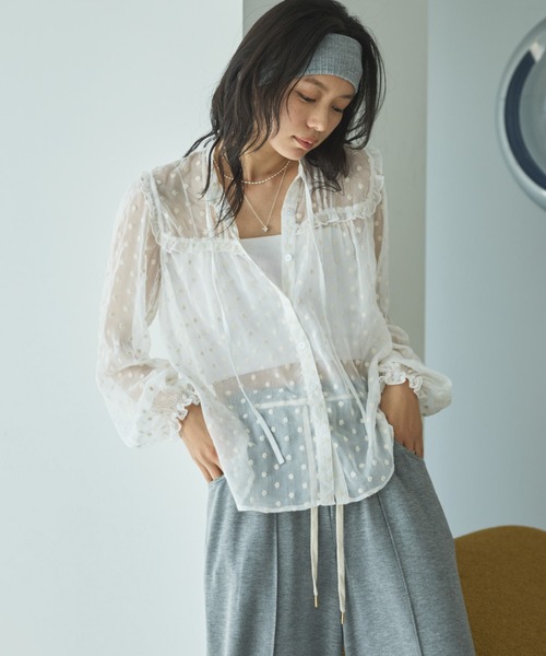 DOUX ARCHIVES（ドゥアルシーヴ） ブラウス シャツ フラワー刺繍シアー