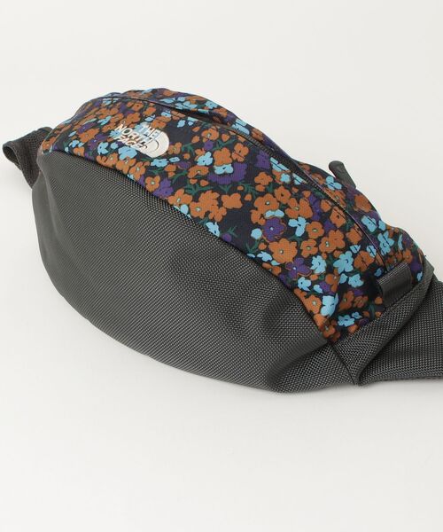 THE NORTH FACE ボディバッグ（柄：花柄、フラワー）｜バッグ
