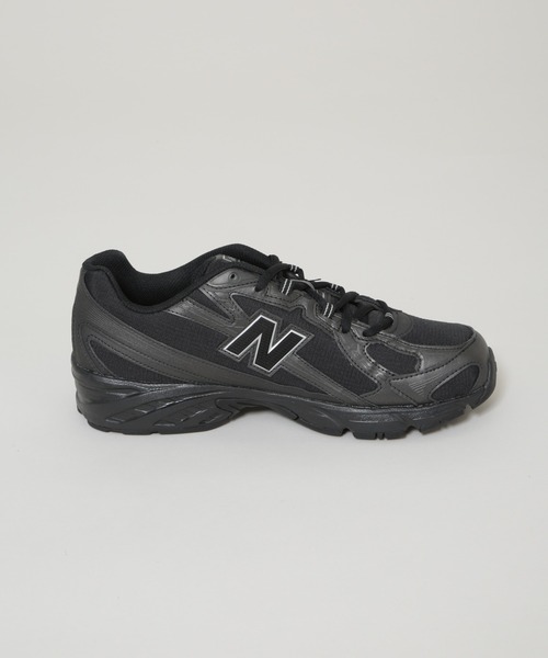 「New Balance」 ローカットスニーカー 27 グレー メンズの画像