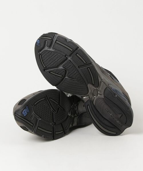 「New Balance」 ローカットスニーカー 23.5糎 まっ黒い薄墨色 レディース