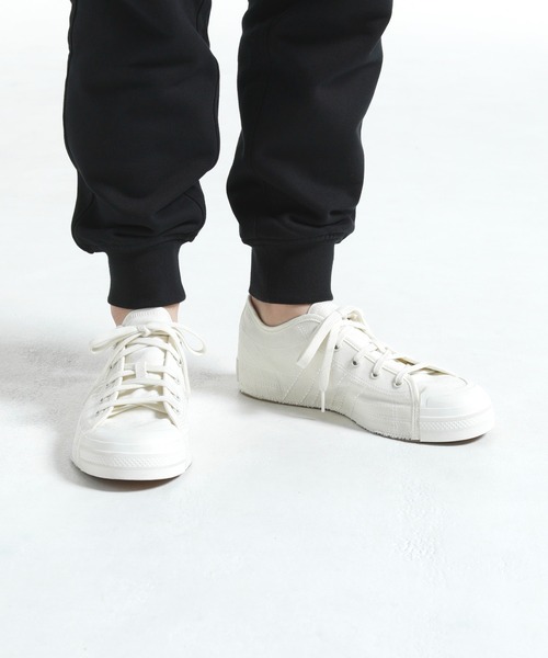 極美品　ワイスリー　Y-3 (23.5) ハイカットスニーカー　NICKE　白 極美品 ワイスリー Y-3 (23.5) ハイカットスニーカー NICKE 白