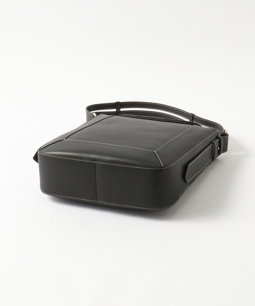 EDIFICE（エディフィス） ショルダーバッグ LAvenir (ラヴェニール