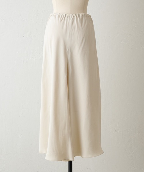 新品タグ付き【1】BEARDSLEY 裾フレア ギャザー スカート カーキ系