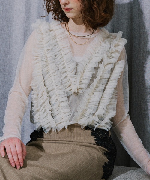 VIOLETTA（ヴィオレッタ） ギャザーフリルチュールシアートップス