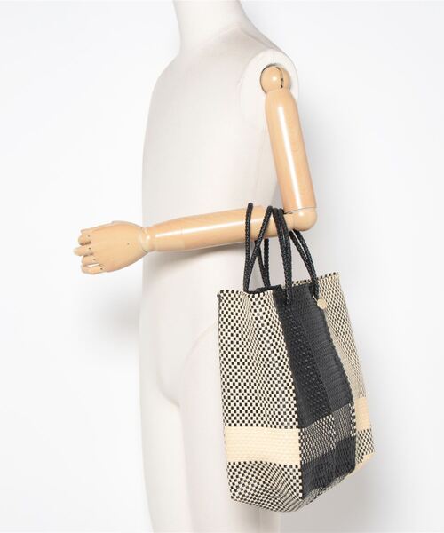 「Letra」 かごバッグ MEDIUM ブラック系その他 レディース_画像5
