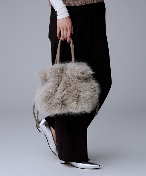 今季UNTITLED*ファートートバッグ*美品アンタイトル*送料無料レディース UNTITLED（アンタイトル） トートバッグ 「定番人気！」2Wayドロスト