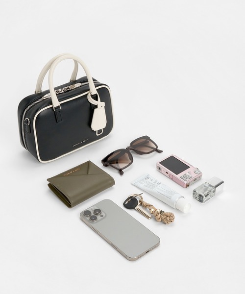 CHARLES ＆ KEITH（チャールズ&キース） トートバッグ Sianna 