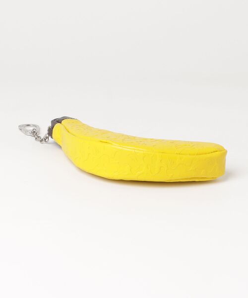 A BATHING APE（アベイシングエイプ） ポーチ SOLID CAMO BANANA MINI