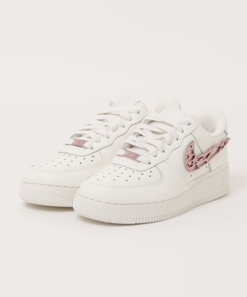 NIKE（ナイキ） スニーカー W AIR FORCE 1 '07 LX ウィメンズ エア