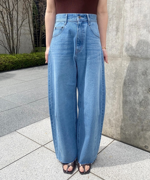 「COLLAGE GALLARDAGALANTE」 デニムパンツ 0 ホワイト レディースの画像