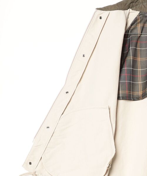 Barbour（バブアー） ナイロンジャケット 「Barbour」transport nylon