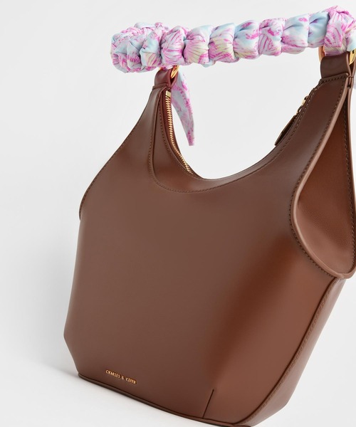 CHARLES ＆ KEITH ショルダーバッグ バッグ ユラニ スカーフ