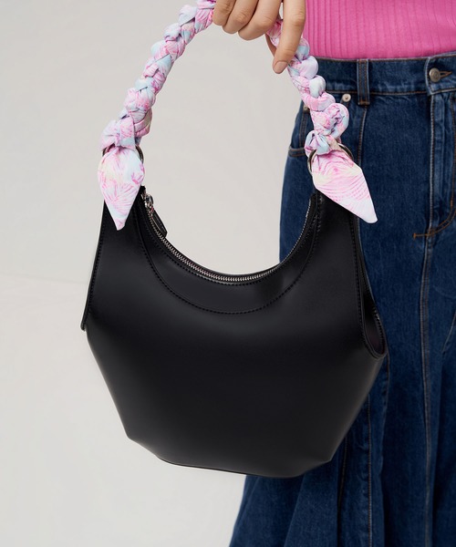 CHARLES&KEITH ユラニ　スカーフラップホーボーバッグ CHARLES ＆ KEITH ショルダーバッグ バッグ ユラニ スカーフ