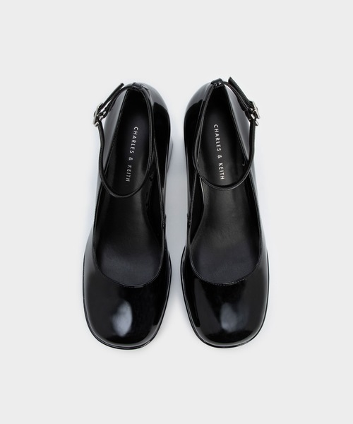 CHARLES&KEITH パテント プラットフォームアンクルストラップパンプス CHARLES ＆ KEITH パンプス アンクルストラッププラットフォーム