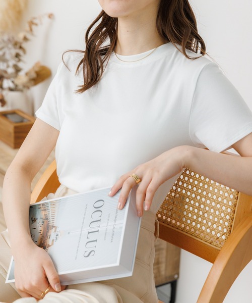 Ada. tシャツ シンプル コンパクトTシャツ レディース