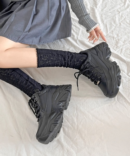 Shoes in Closet（シュークロ） スニーカー +6.5cm 軽量厚底