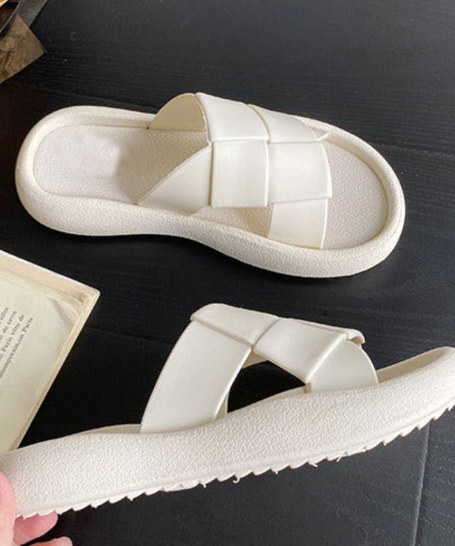 ADDITION STORE サンダル 「 海やプールに最適 」CROSS FLOWER SANDAL