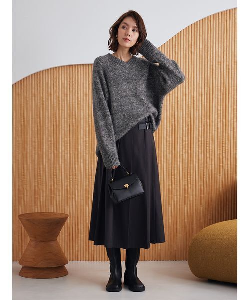 Mila Owen（ミラオーウェン） ニット セーター スパンコールVネック