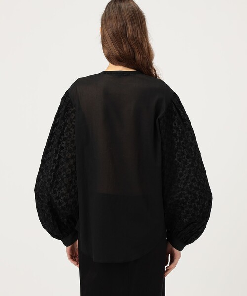 美品 24AW JUPE BY JACKIE ジュップバイジャッキー KAZINOVA シャツ 32-01-44-01015 サイズS ブラック レディース 古着 中古 USED jupe by jackie（ジュープバイジャッキー） ブラウス シャツ Jupe by