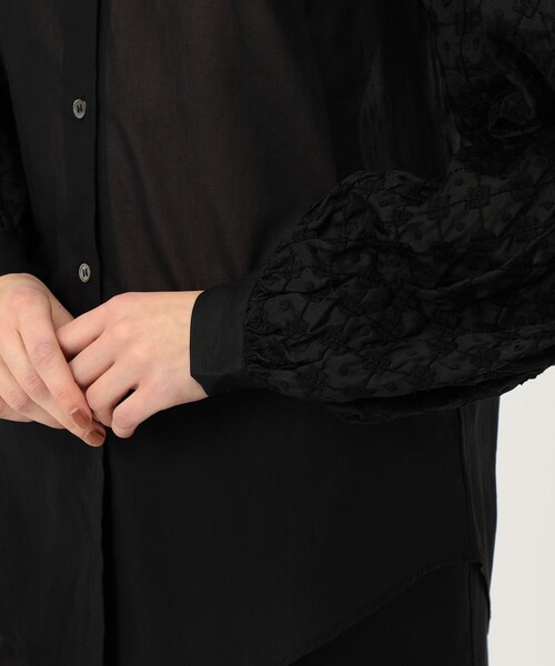 美品 24AW JUPE BY JACKIE ジュップバイジャッキー KAZINOVA シャツ 32-01-44-01015 サイズS ブラック レディース 古着 中古 USED jupe by jackie（ジュープバイジャッキー） ブラウス シャツ Jupe by