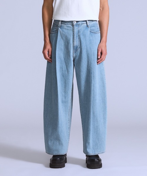 Levi's（リーバイス） ジーンズ BLUETAB(TM) ワイドプリーツ CROP