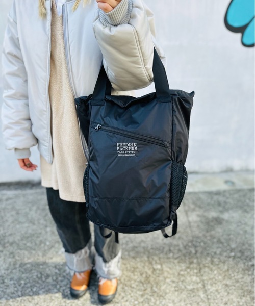 「FREDRIK PACKERS」 リュック ONESIZE ブラック レディースの画像