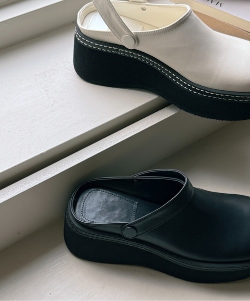 「on:nue」 フラットサンダル 24.5cm ブラック レディース_画像7
