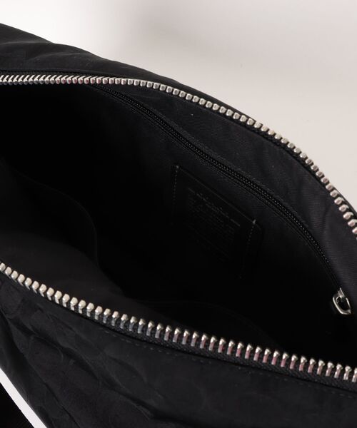 COACH（コーチ） ショルダーバッグ レオ クロスボディ・シグネチャー