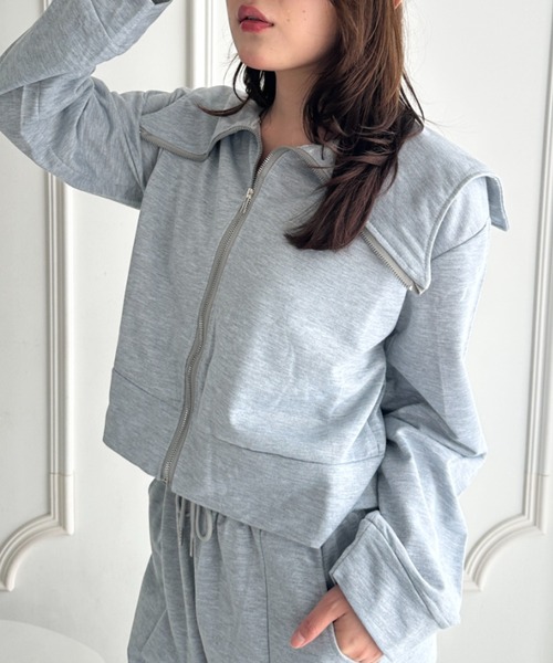 CLEA セットアップ セーラーカラージップトップス×スリットパンツ
