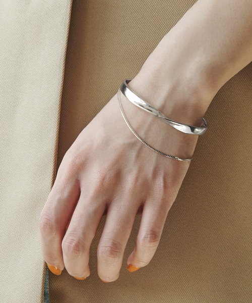 S.O.S. シルバー ツイスト編み バングル　gunda S.O.S. シルバー ツイスト編み バングル gunda BANGLE | gunda