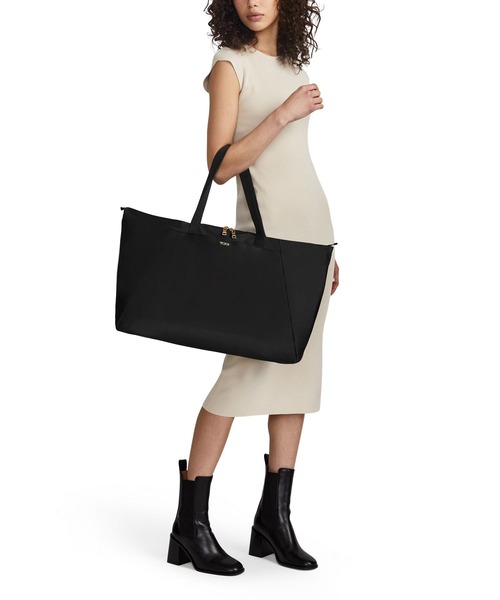 TUMI トートバッグ VOYAGEUR ジャスト・イン・ケース・トート