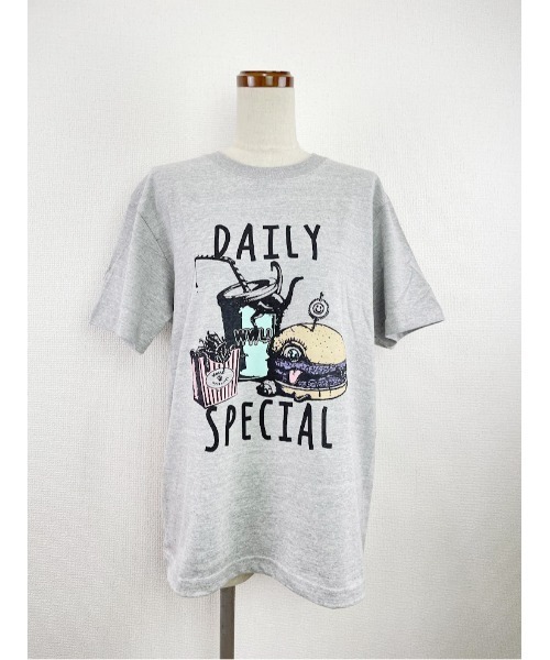 「WORLD WIDE LOVE!」 半袖Tシャツ 1 グレイッシュブルー レディース_画像6