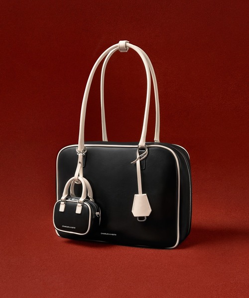 CHARLES ＆ KEITH（チャールズ&キース） トートバッグ Sianna