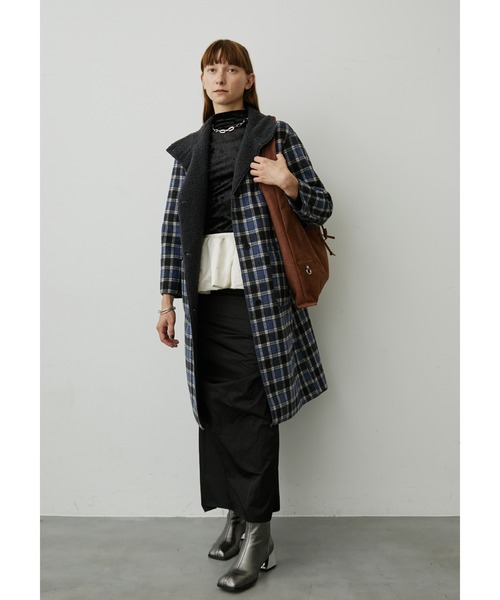 uyu. コート チェスターコート リバーシブルボアチェックロングコート