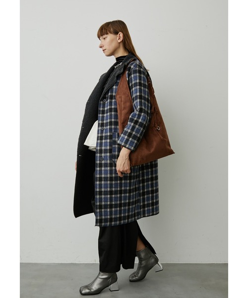 uyu. コート チェスターコート リバーシブルボアチェックロングコート