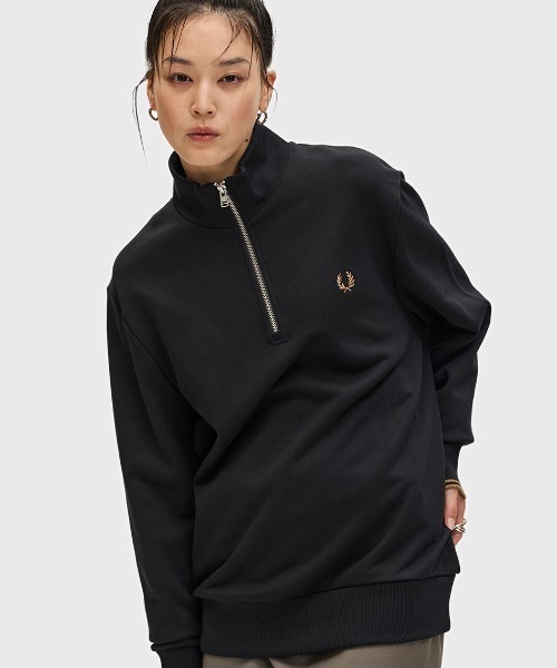 FRED PERRY フレッドペリー　刺繍ロゴ　ハーフジップ　スウェット FRED PERRY トレーナー スウェット Half Zip Sweatshirt