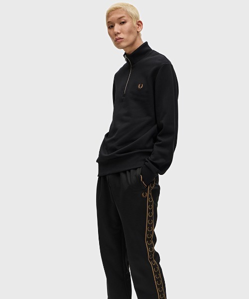 ジ*ン様 FRED PERRY ブラック ハーフジップ スウェット M FRED PERRY トレーナー スウェット Half Zip Sweatshirt