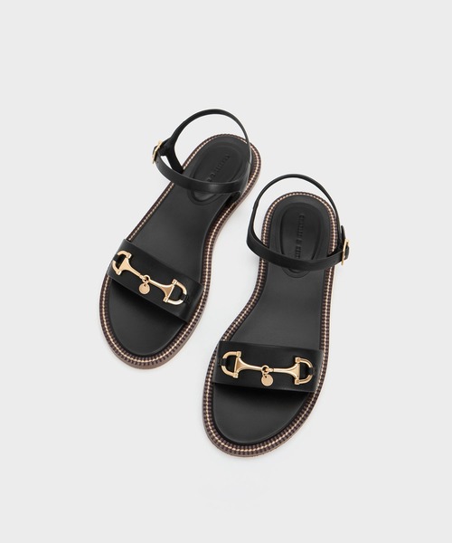 ホースビット サンダル CHARLES ＆ KEITH サンダル ホースビット チャームサンダル