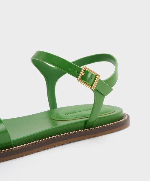 CHARLES ＆ KEITH サンダル ホースビット チャームサンダル