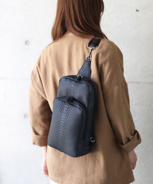 ドライボーンズ Dry Bone レザー バッグ ウエストバック ボディバッグ ドライボーンズ Leather Waist Bag DBG-001C ブラック | アメカジ