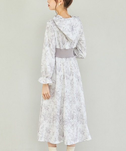 tocco closet ワンピース ウエストリブ切り替えトワルドジュイパーカー 