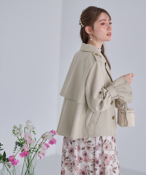 新品　タグ付き　クチュールブローチ　裏地花柄　トレンチコート Couture Brooch トレンチコート コート 「華やか・主役級