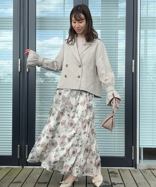 新品　タグ付き　クチュールブローチ　裏地花柄　トレンチコート Couture Brooch トレンチコート コート 「華やか・主役級