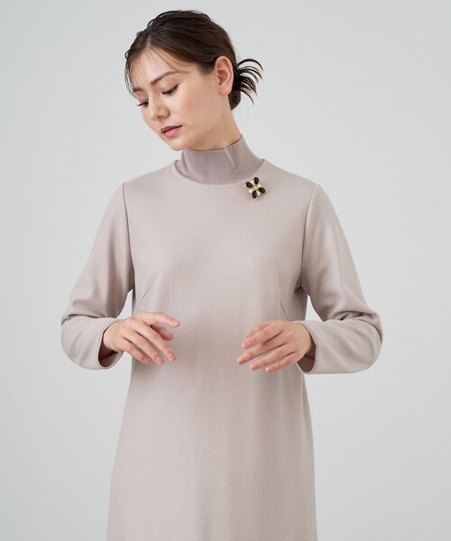 ANAYI グレイのワンピース　サイズ38 ANAYI（アナイ） 長袖ワンピース 38 グレー レディース : ZOZOTOWN