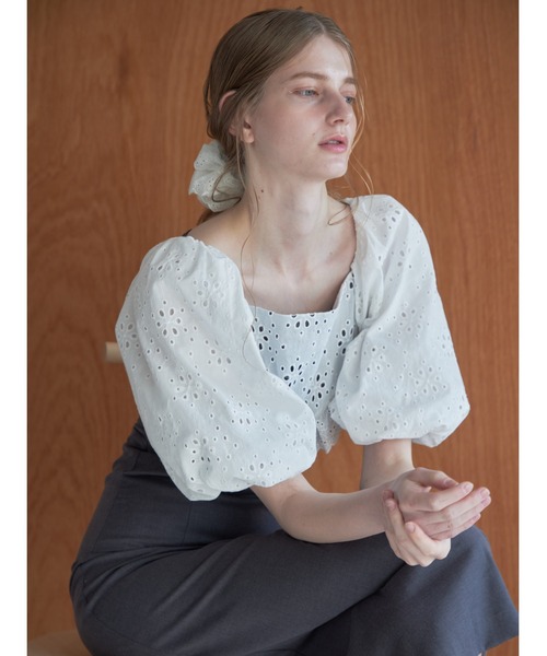 etre loin（エトルワン） ワンピース 半袖 embroidered scarf dress