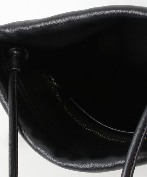 vasicショルダーバッグ ブラック VASIC 「VASIC」 ショルダーバッグ - ブラック レディース